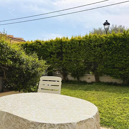 Zako With Garden,